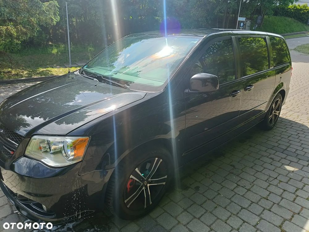 Dodge Grand Caravan 3.6 R/T - 5