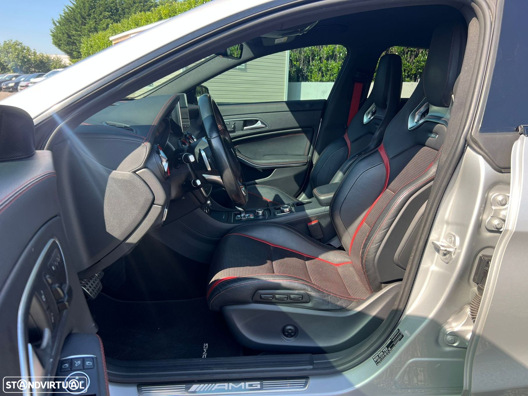 Mercedes-Benz CLA 45 AMG - 6