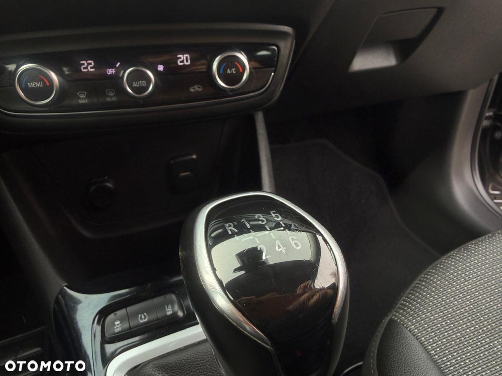 Opel Crossland X - 24