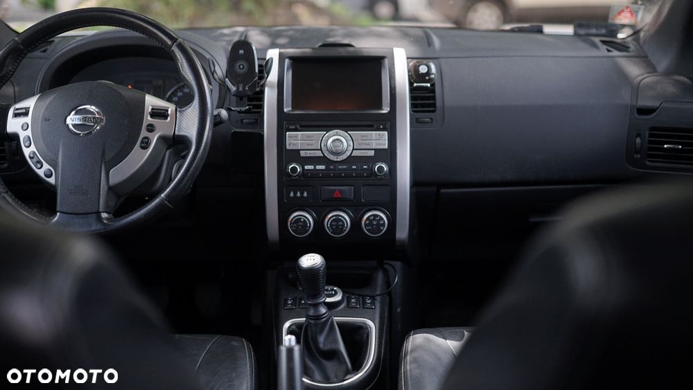 Nissan X-Trail - 19