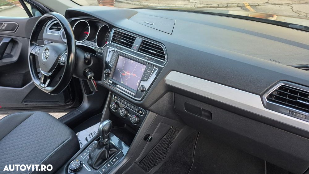 Volkswagen Tiguan 2.0 TDI SCR 4MOTION DSG Join - 22