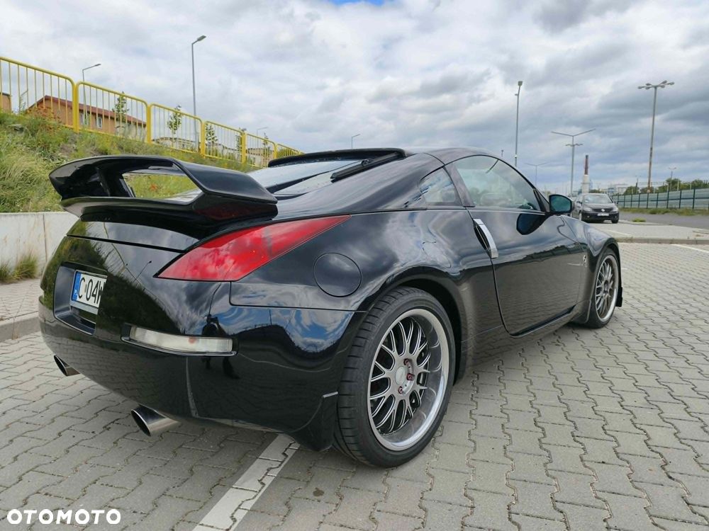 Nissan 350 Z - 6