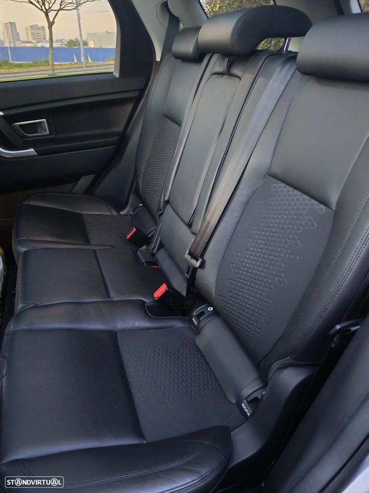 Land Rover Discovery Sport 2.0 eD4 HSE - 6