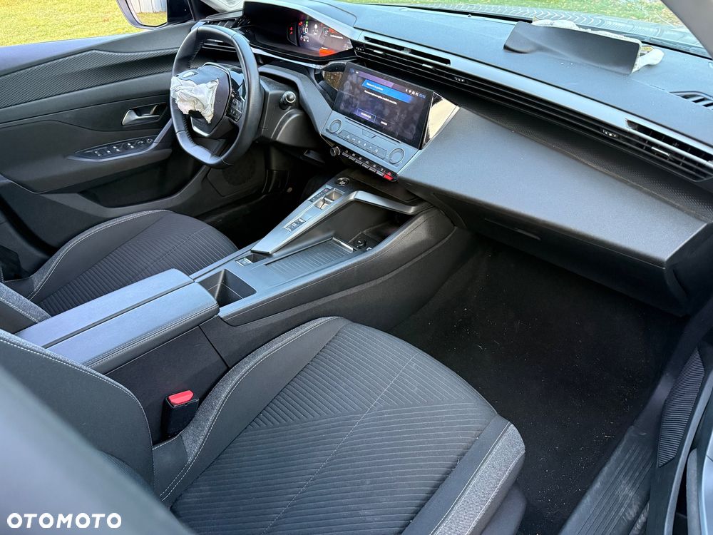 Peugeot 308 PureTech 130 EAT8 Active Pack - 27