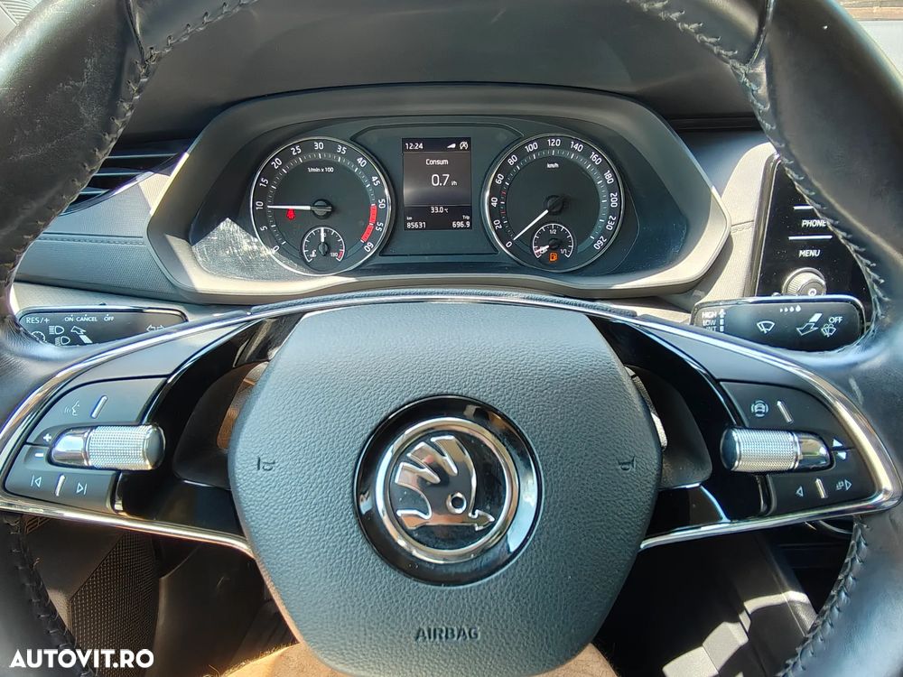 Skoda Octavia 2.0 TDI Ambition - 6