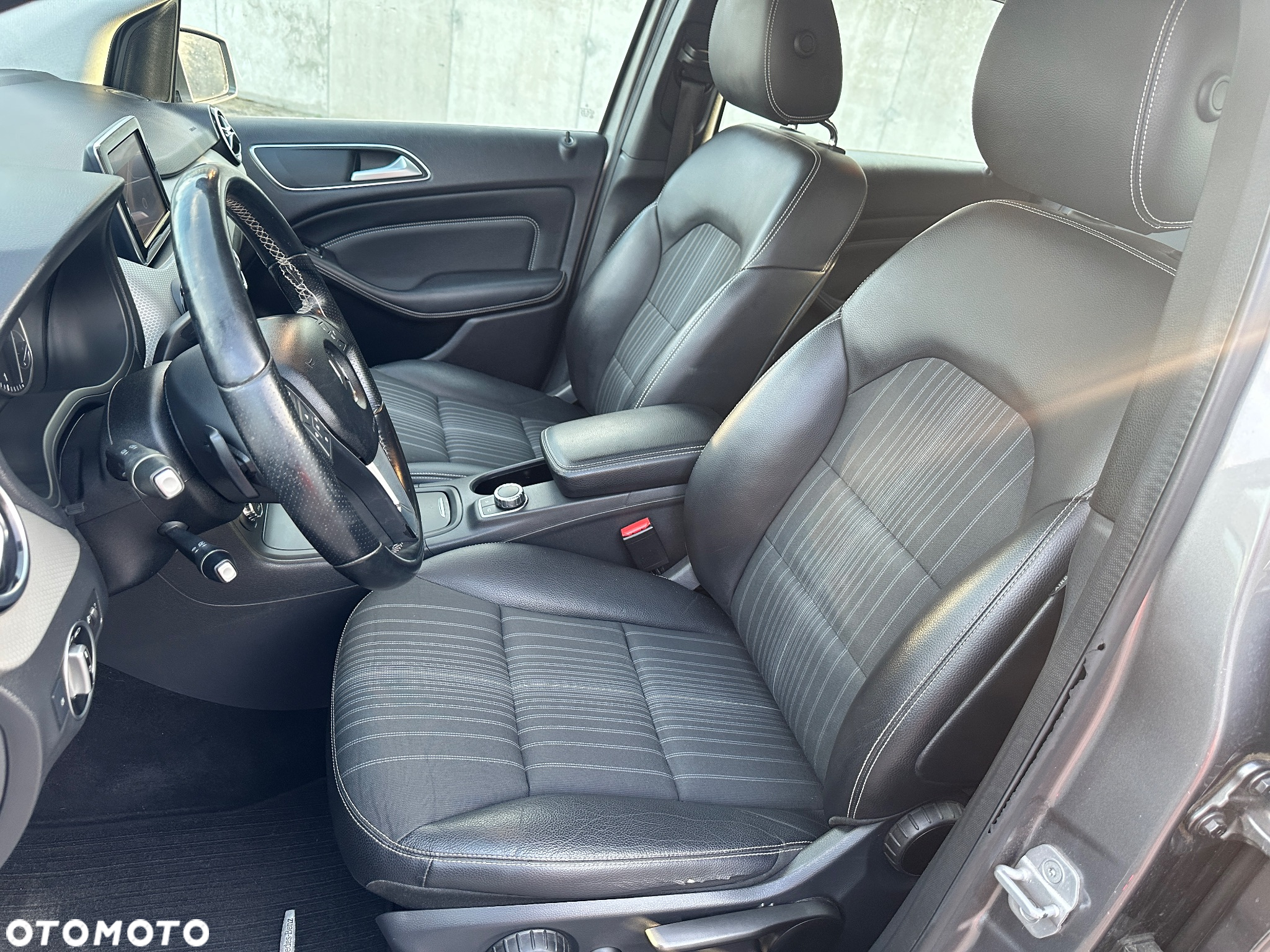 Mercedes-Benz Klasa B 180 (BlueEFFICIENCY) 7G-DCT - 13