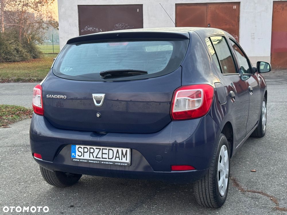 Dacia Sandero 1.2 16V Laureate - 6
