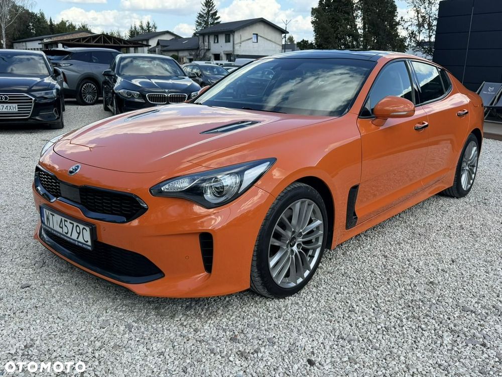 Kia Stinger - 1