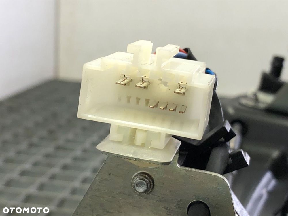 SPOILER TYŁ  BMW 3 Gran Turismo (F34) 2012 - 2022 318 d 110 kW [150 KM] olej napędowy 2015 - 2022 - 6