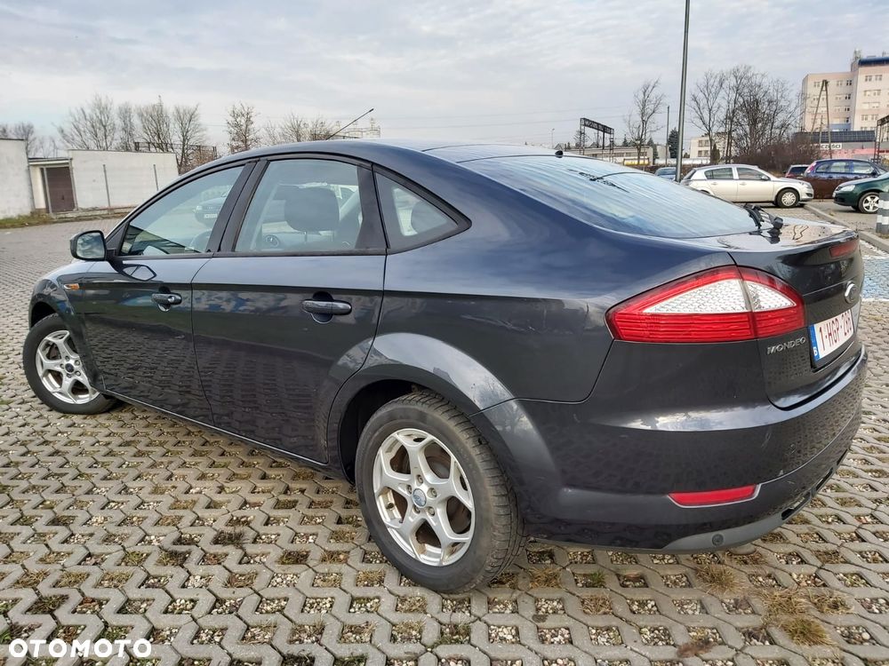Ford Mondeo 1.8 TDCi Trend - 24