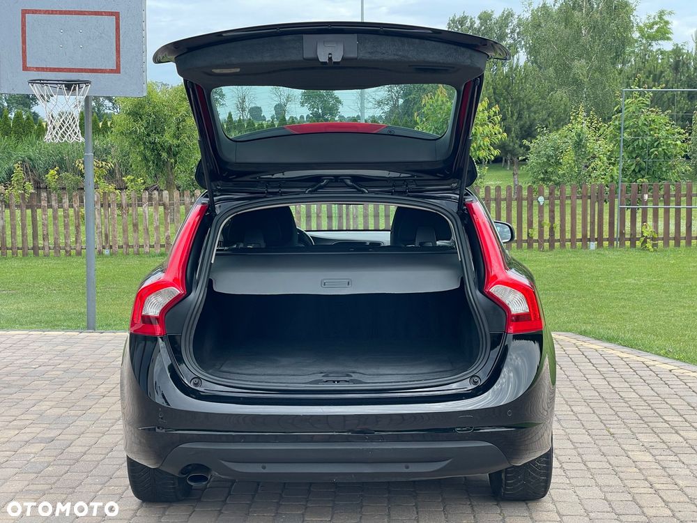Volvo V60 - 13