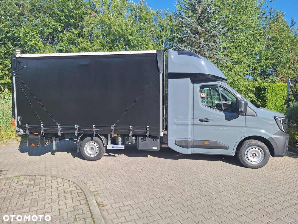 Renault Master - 10