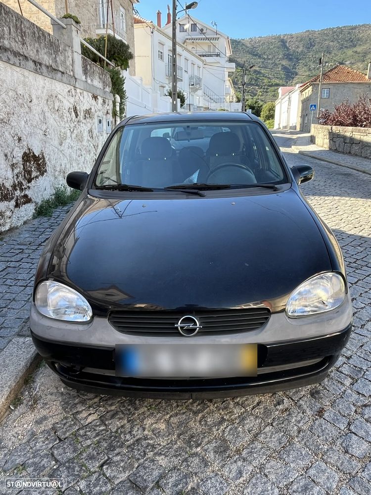 Opel Corsa 1.2 16V - 1