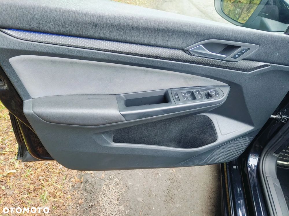 Volkswagen Golf 2.0 TSI OPF 4Motion DSG R - 12