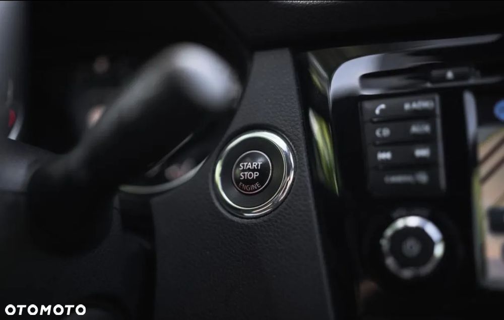 Nissan Qashqai 1.6 DIG-T TEKNA+ - 4