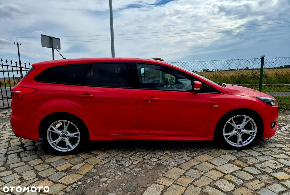 Ford Focus 1.0 EcoBoost ST-Line Red ASS - 27