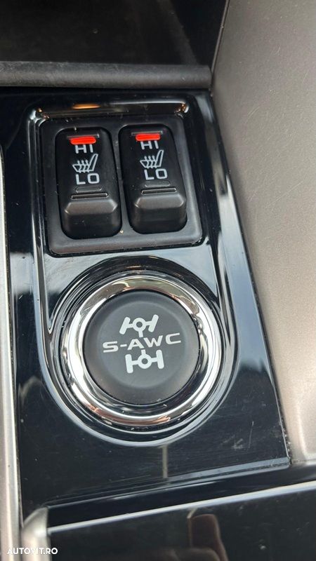 Mitsubishi Eclipse-Cross 1.5-litre 16-valve DOHC MIVEC 4X4 Intense+ Aut. - 20