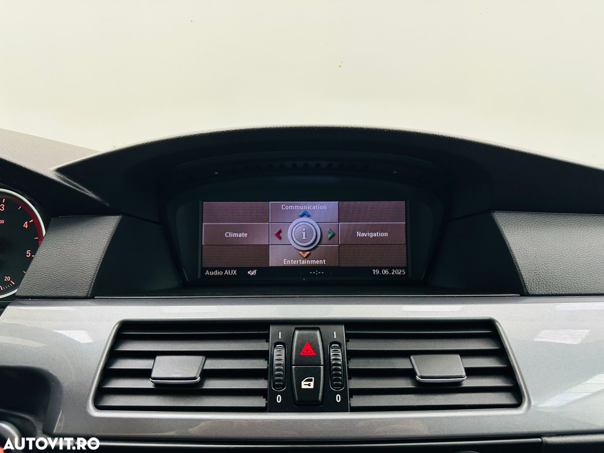 BMW Seria 5 - 30