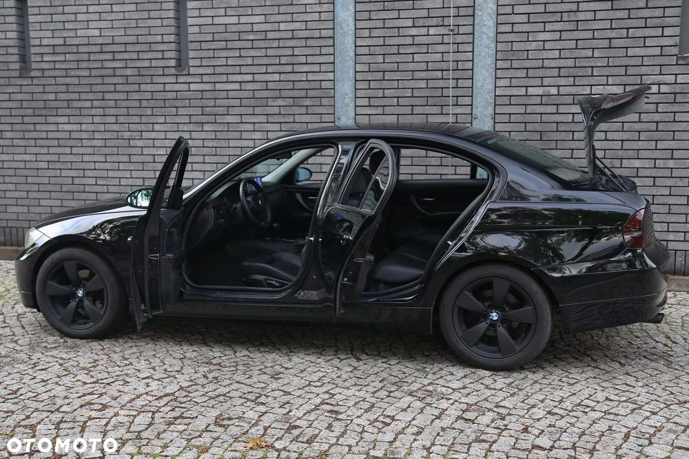 BMW Seria 3 - 1