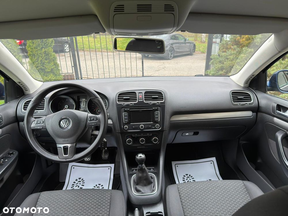 Volkswagen Golf - 31