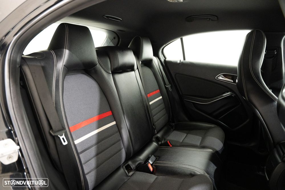 Mercedes-Benz A 180 CDI BlueEFFICIENCY - 15