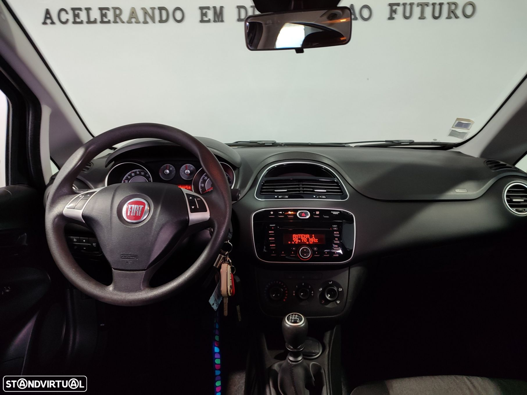 Fiat Punto 1.2 Easy S&S - 18
