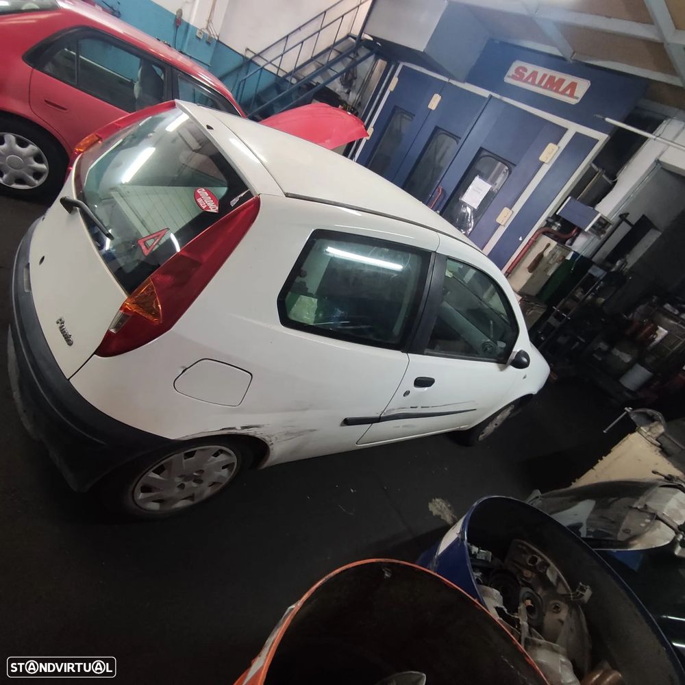 Fiat Punto - 4