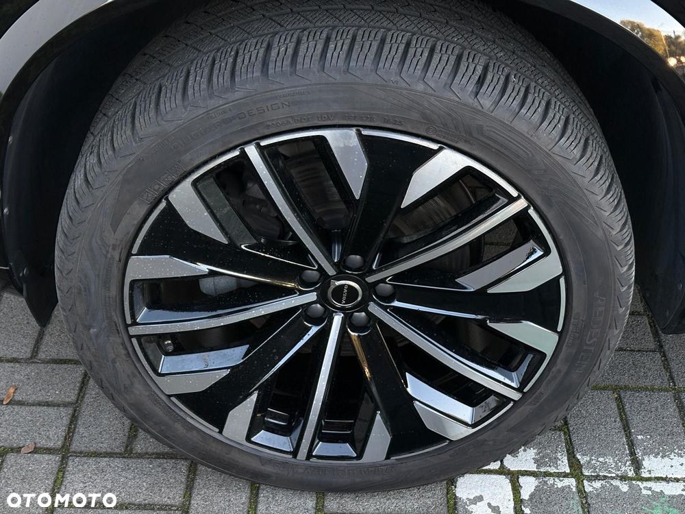Volvo XC 90 - 35
