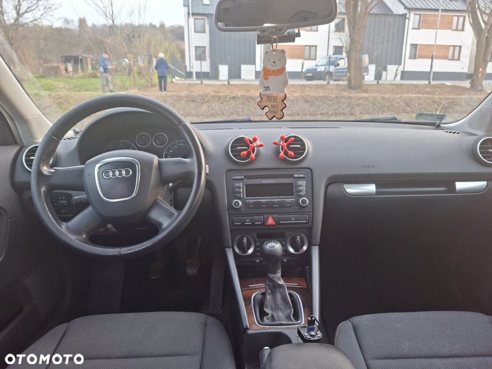 Audi A3 Sportback 1.9 TDI Ambiente - 12