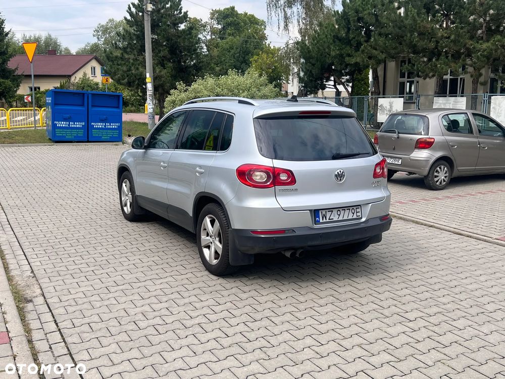 Volkswagen Tiguan 2.0 TDI 4Mot Sport&Style DSG - 2