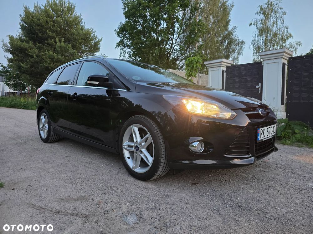 Ford Focus 1.0 EcoBoost STart-Stopp-System TITANIUM - 2