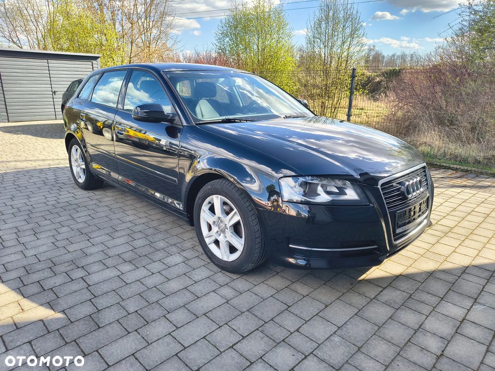 Audi A3 Sportback 1.6 TDI Attraction - 9
