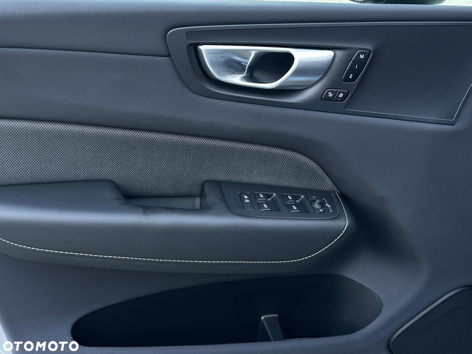 Volvo XC 60 - 12