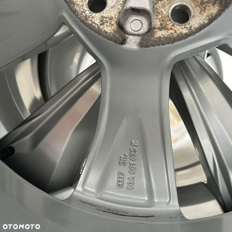 KOŁA AUDI Q5 80A ZIMA 80A601025K CONTINENTAL 235/55/19 19” - 9