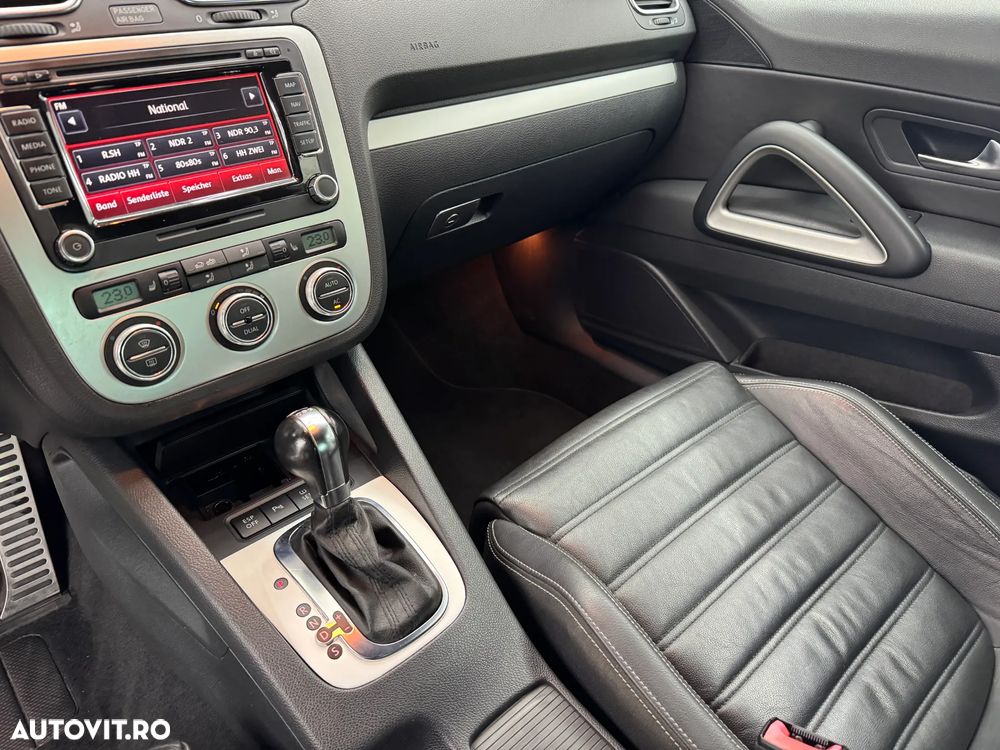 Volkswagen Scirocco 1.4 TSI DSG - 19