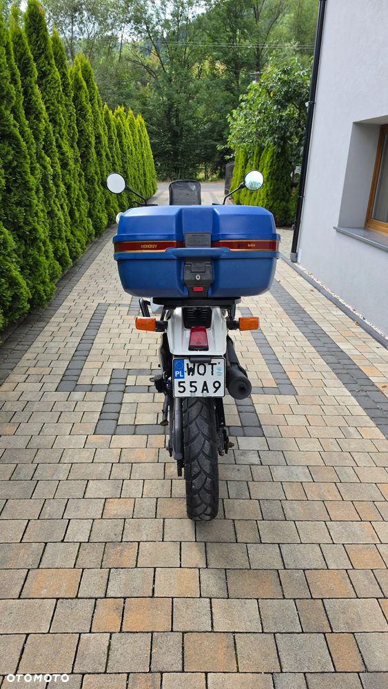 Suzuki DR - 10