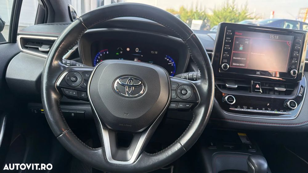 Toyota Corolla - 13
