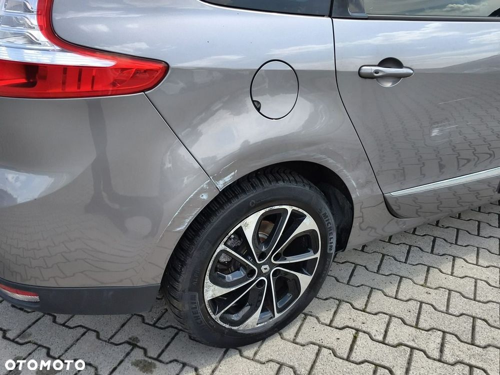 Renault Grand Scenic - 19