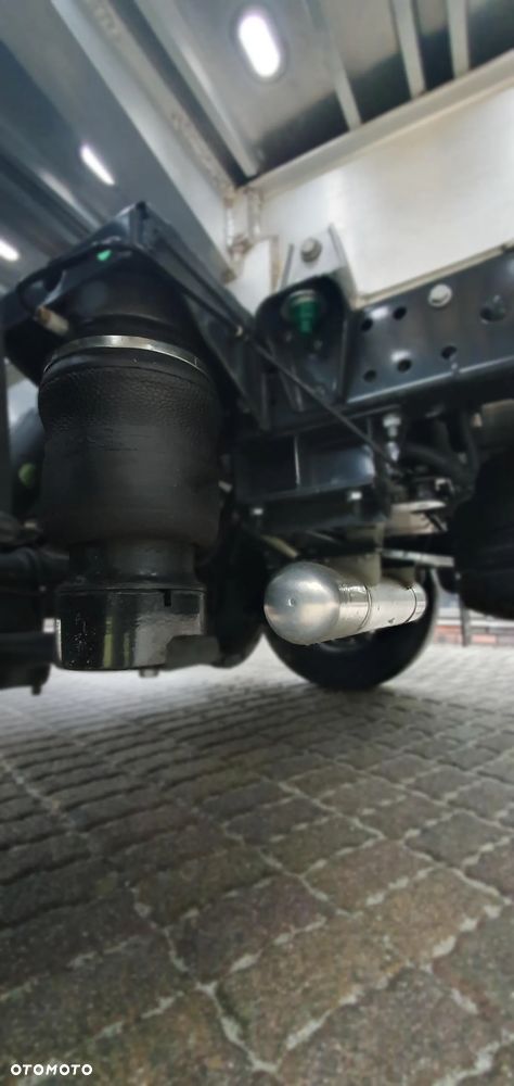 Iveco Daily 35S18P AirPro - 8