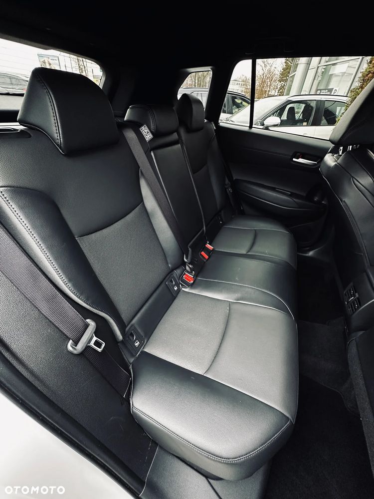 Toyota Corolla Cross 2.0 Hybrid Executive - 18