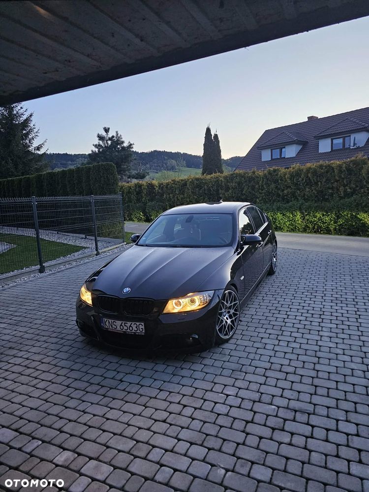 BMW Seria 3 325i - 1