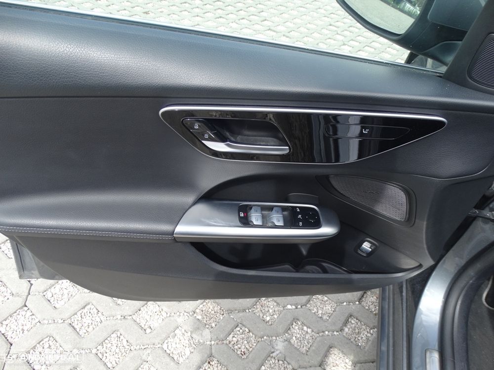 Mercedes-Benz C 220 - 10