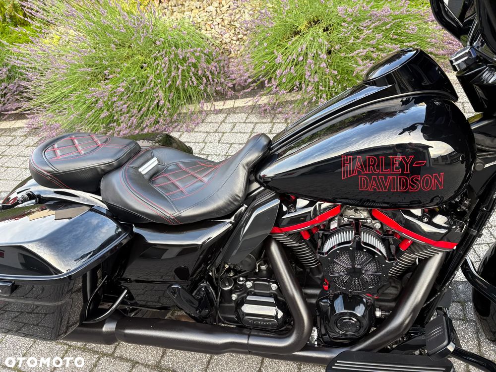 Harley-Davidson Touring Street Glide - 7