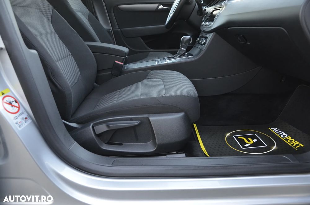 Volkswagen Passat 1.4 TSI Comfortline DSG - 17