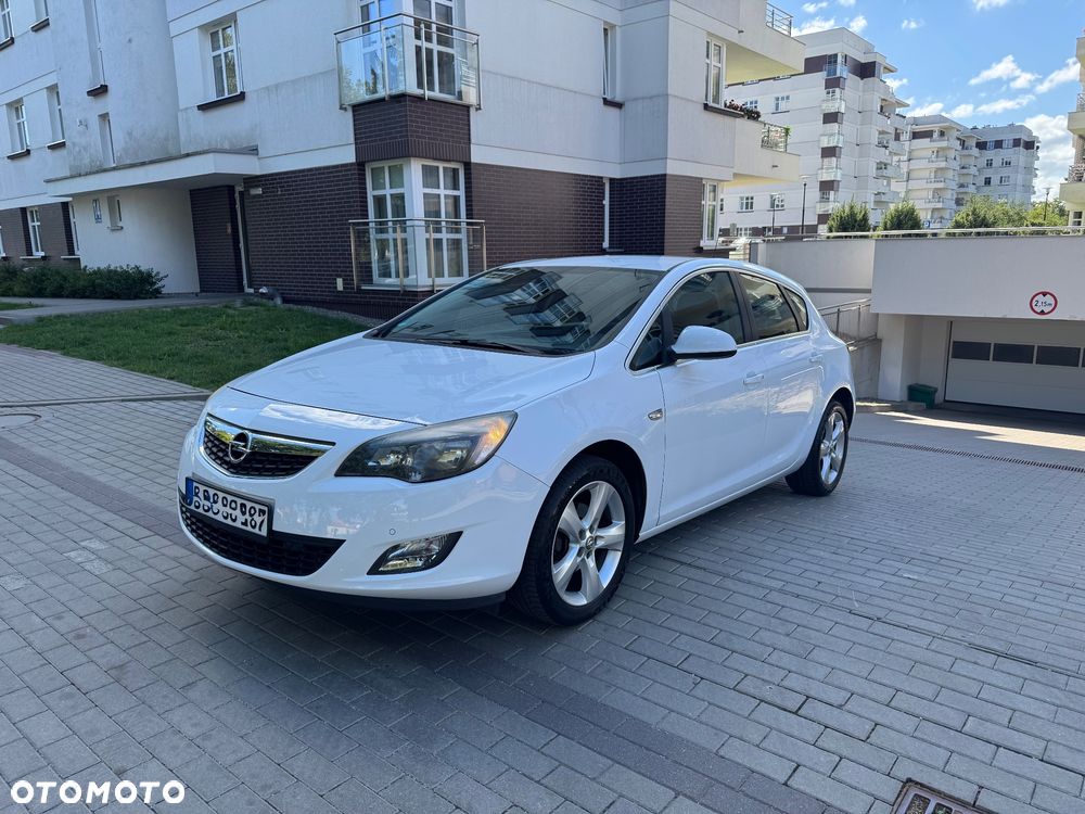 Opel Astra 1.4 Sport - 1
