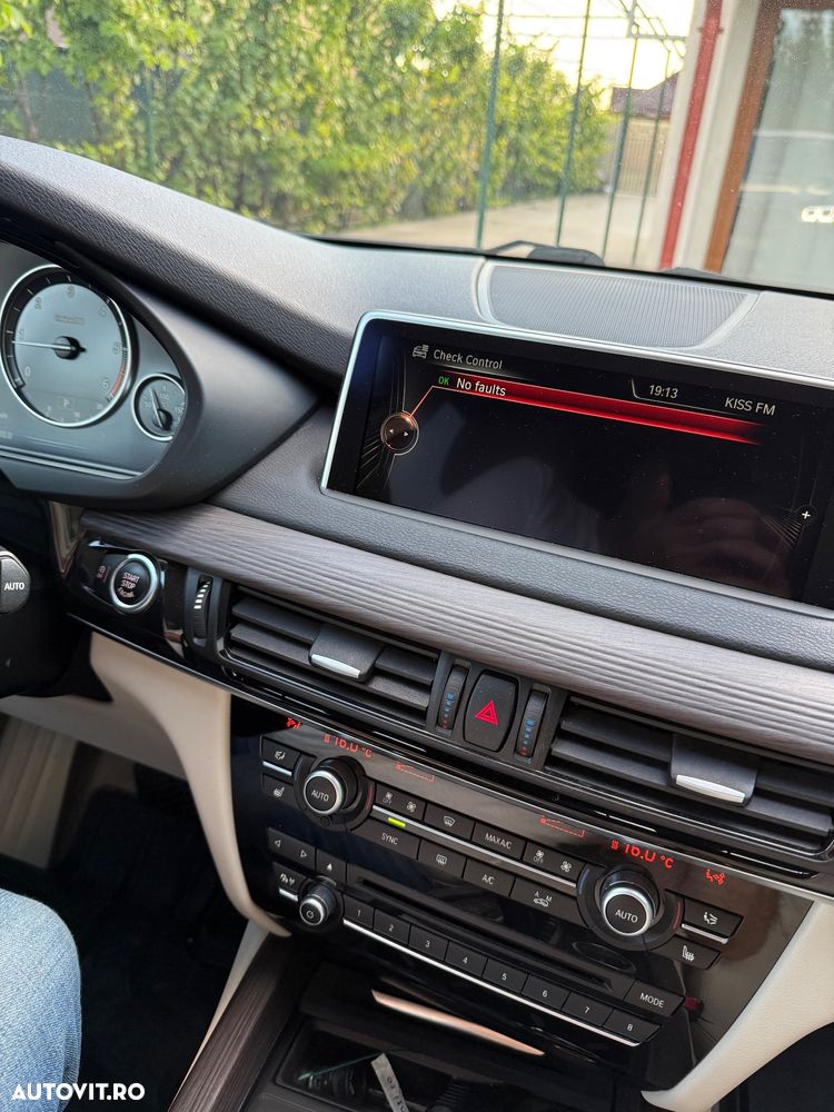 BMW X5 xDrive25d - 12