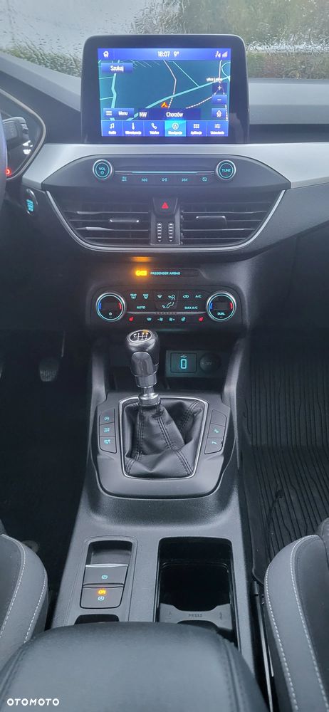 Ford Focus 1.5 EcoBlue SCR Connected - 17