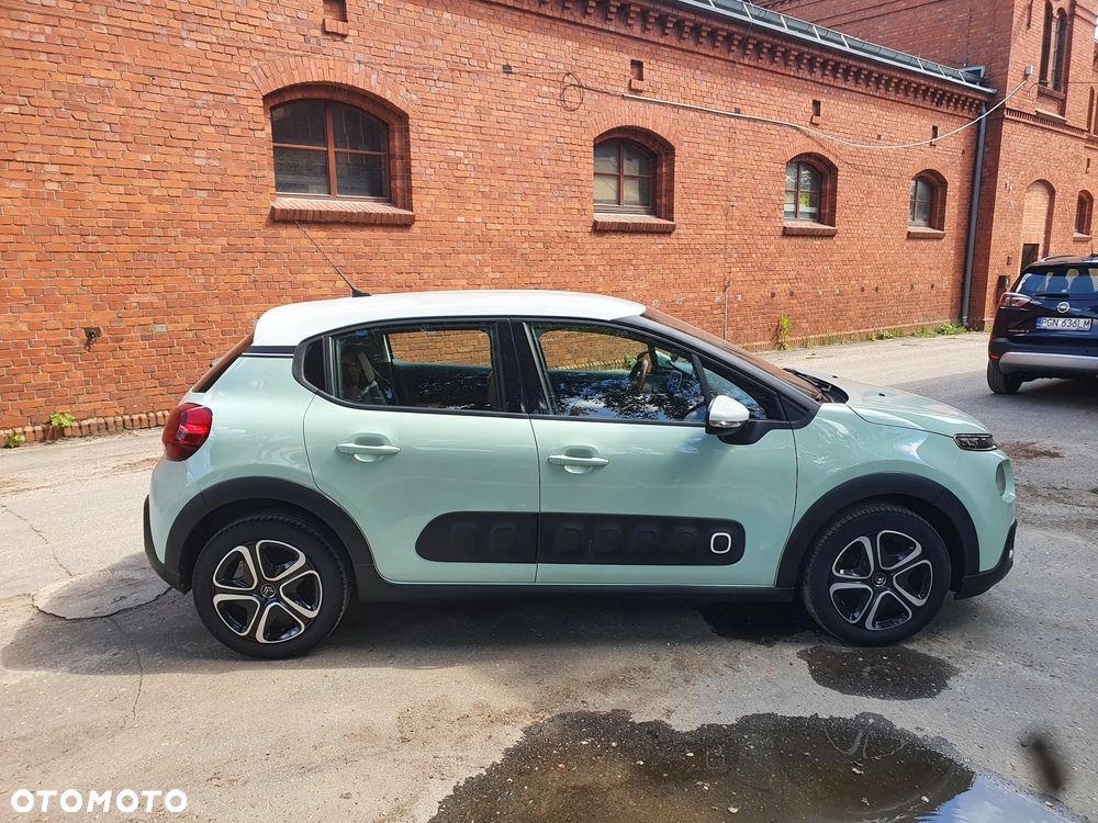Citroën C3 Pure Tech 82 SHINE - 3