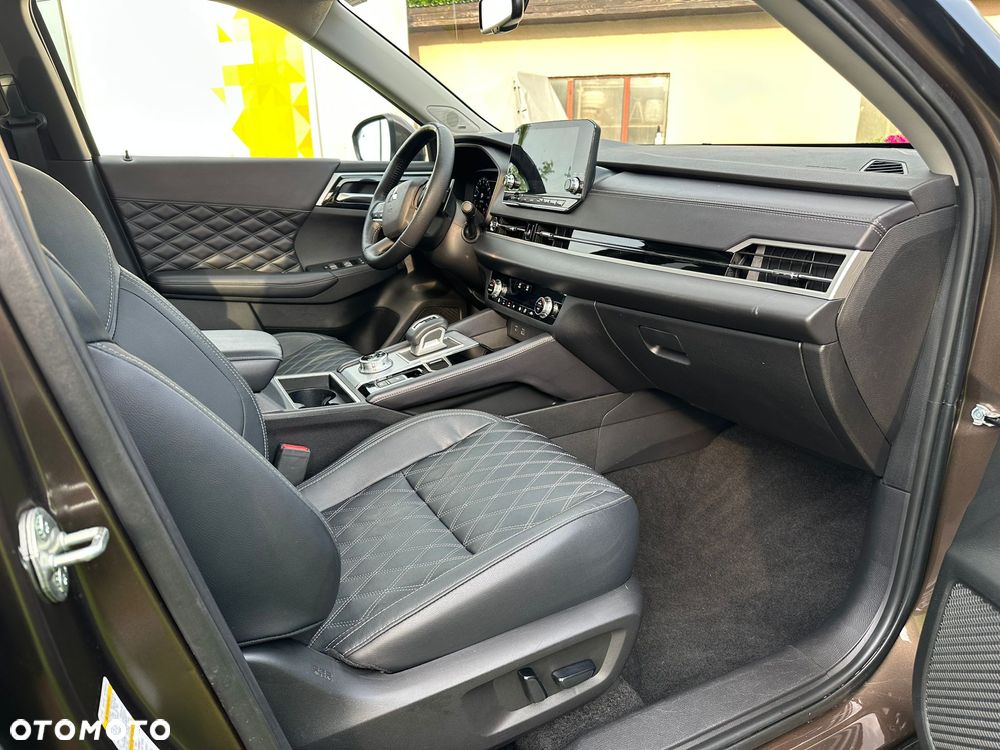 Mitsubishi Outlander - 13