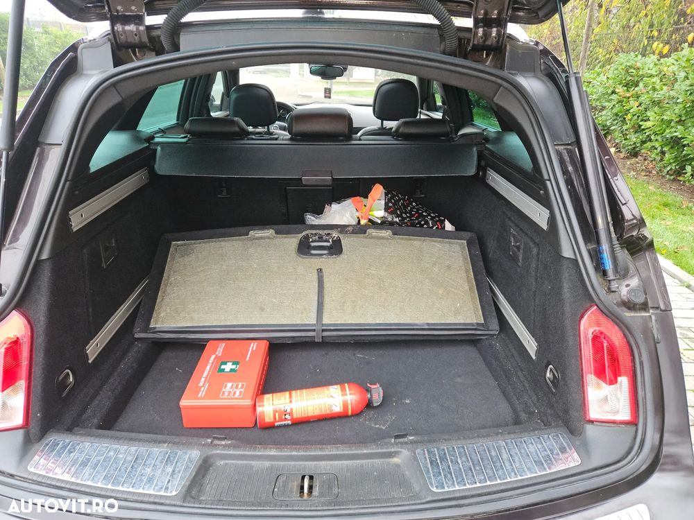 Opel Insignia 2.0 CDTI Sports Tourer 4x4 ecoFLEX St./St Active - 27